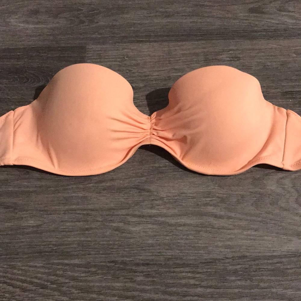 Victoria’s Secret strapless bikini top